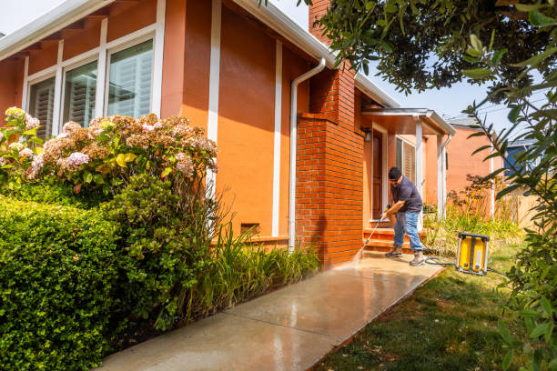 Fence Pressure Washing in Ganado, TX